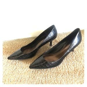 Brown pointed toe heels